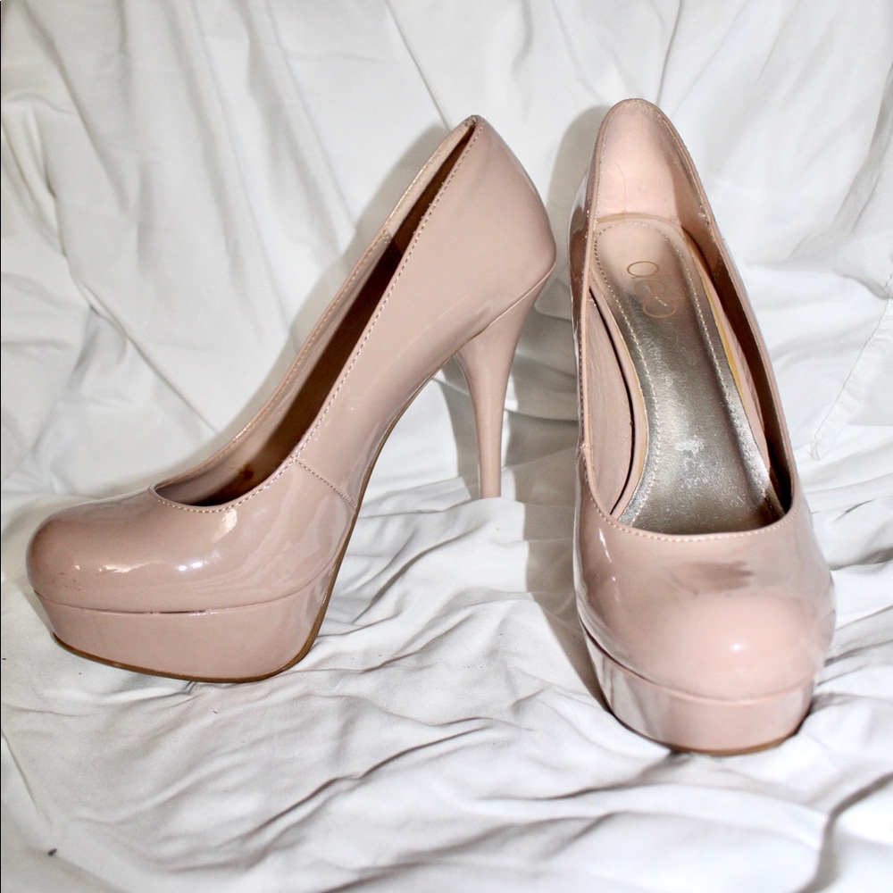 Nude heels
